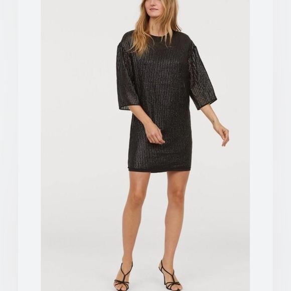H&M Dresses & Skirts - H&M Sheer Sequins Short Sleeve Sheath Dress in Black - Size 2